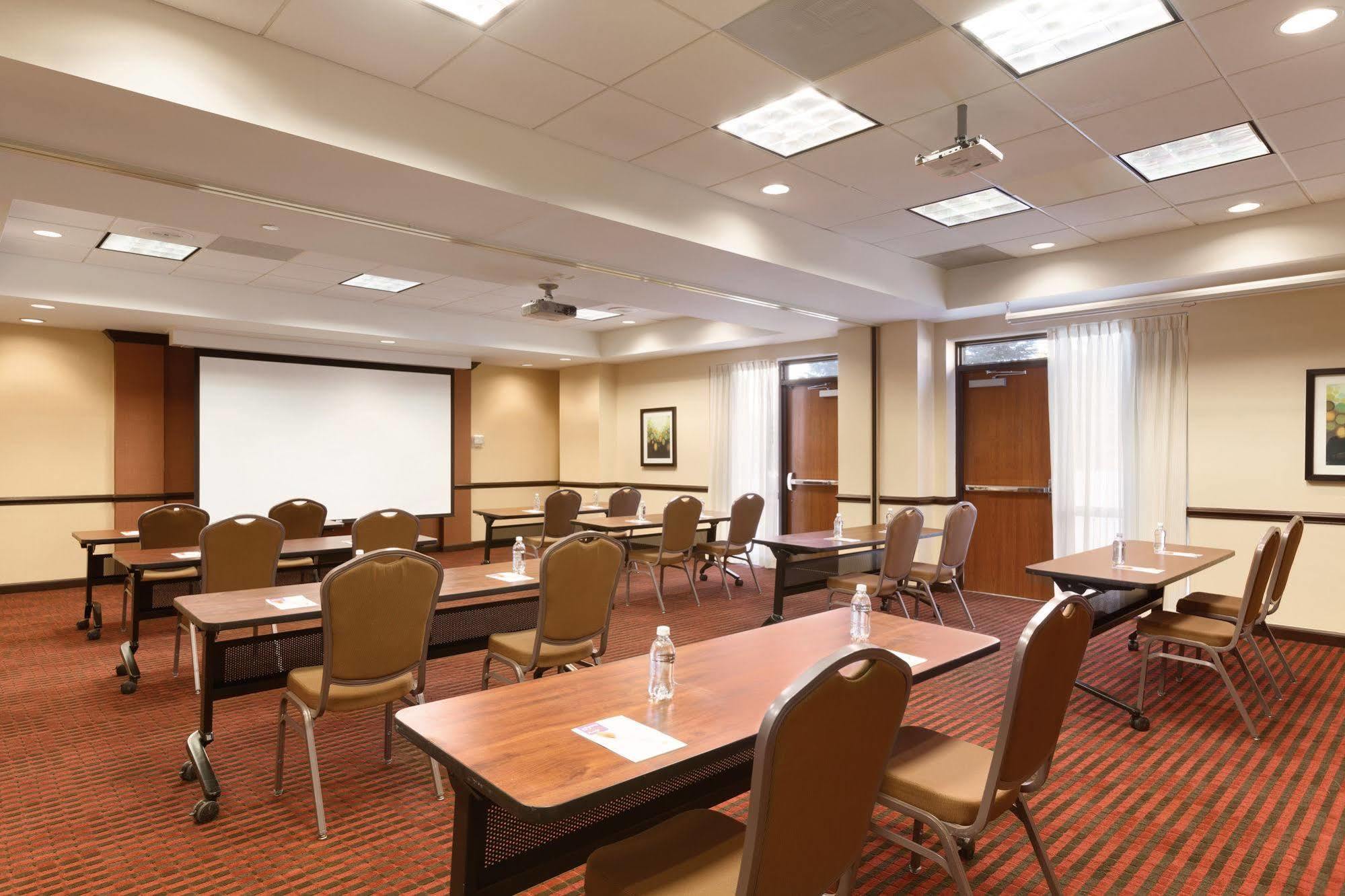 Hyatt Place Chantilly Dulles Airport South Exteriér fotografie